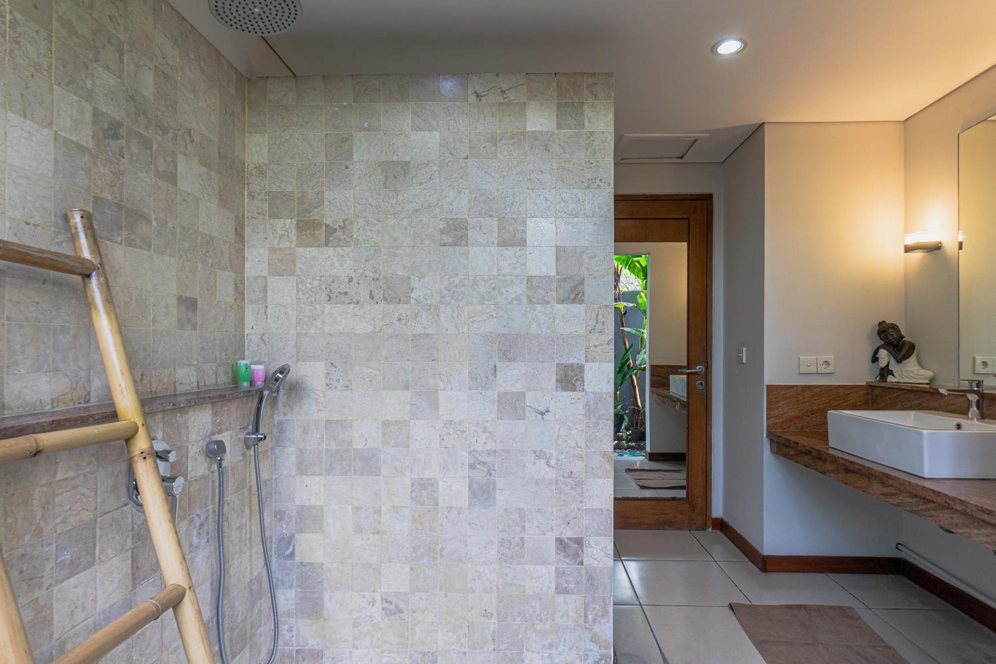Balinea Holiday Home Seminyak  Exterior photo