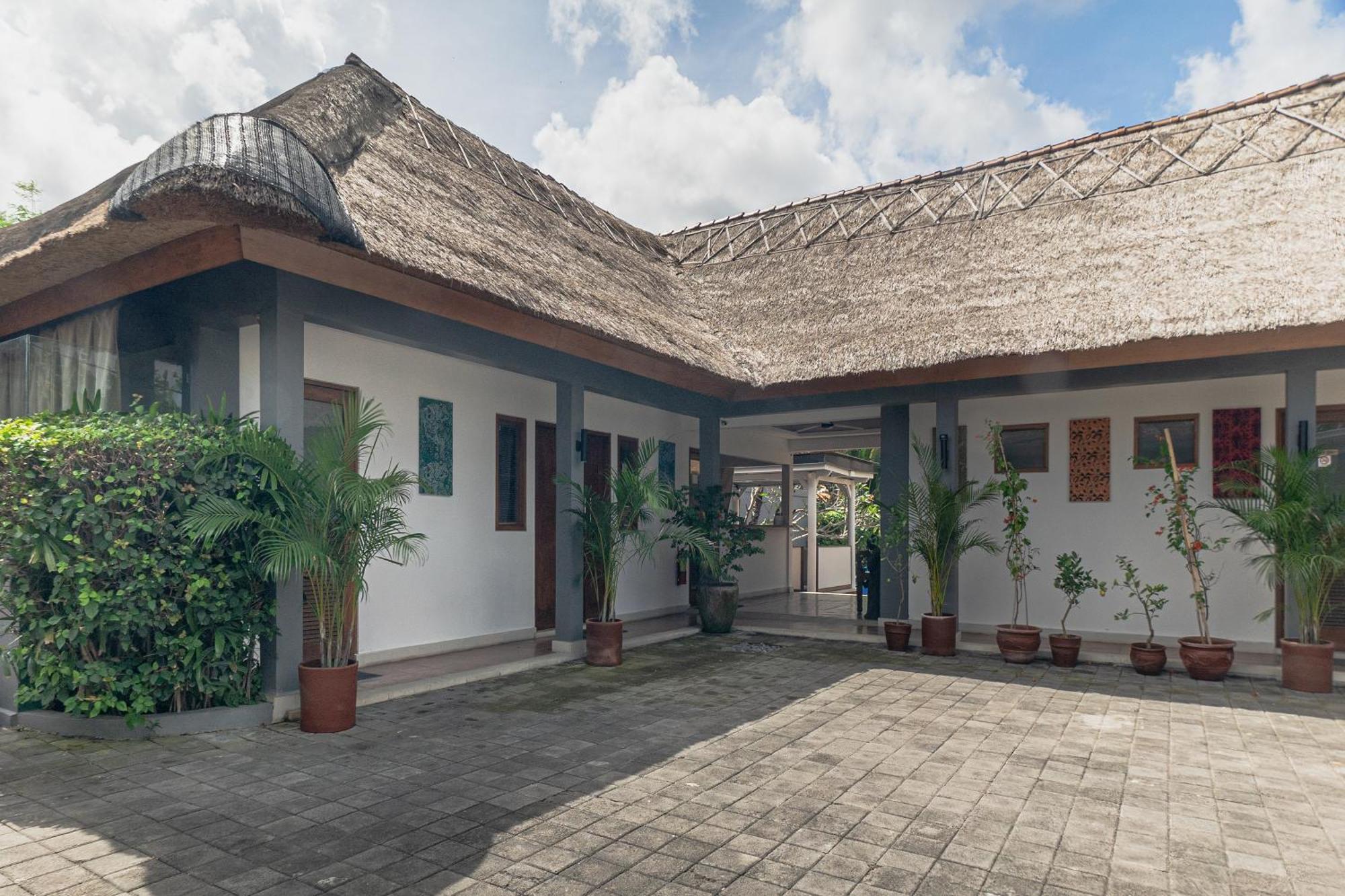 Balinea Holiday Home Seminyak  Exterior photo